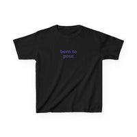 Born To Pout Brat Baby Tee — vista posteriore