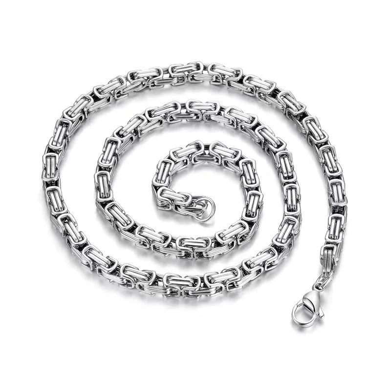 Chain Link Silver Necklace — vista frontale