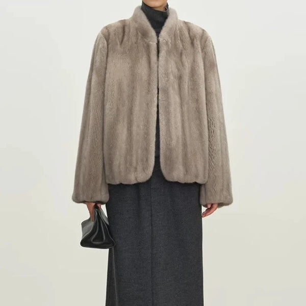 Chic Y2K Soft Faux Fur Coat Jacket — vista frontale