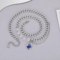 Cracked Imitation Pearl Necklace — vista laterale