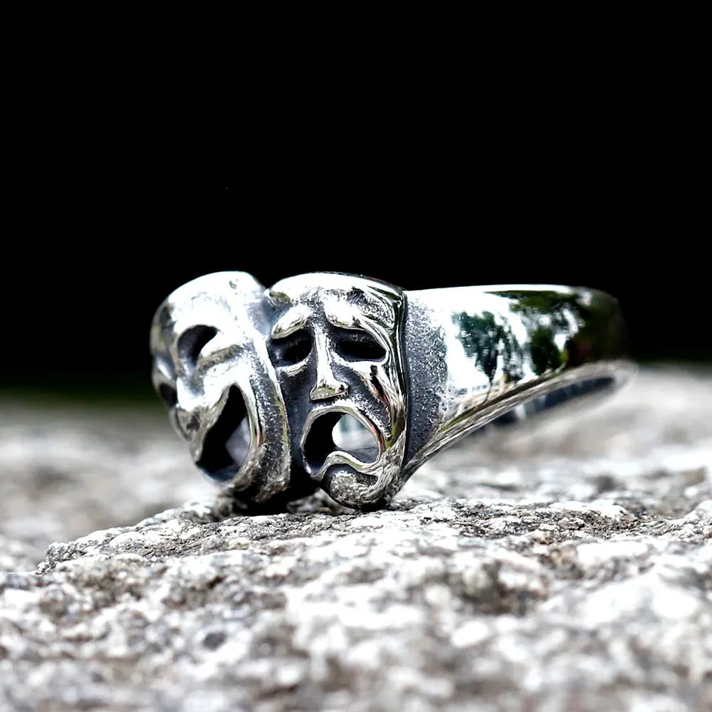 Cry and Smile Ring — dettaglio
