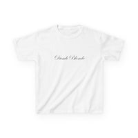 Dumb Blonde Brat Baby Tee — dettaglio