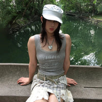 Grunge Y2K Regal Lace Tank Top — vista frontale