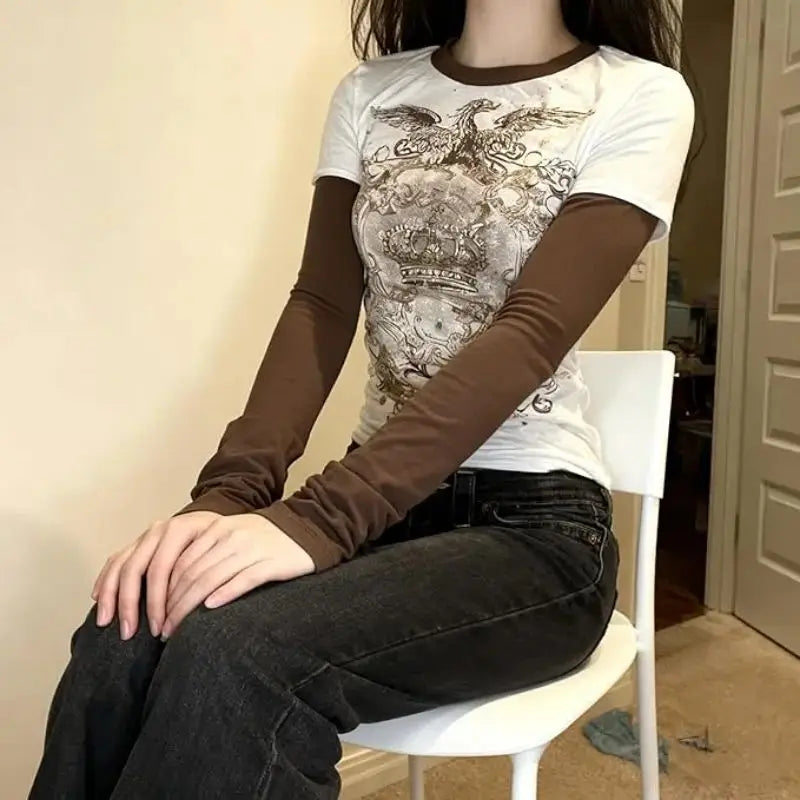 Grunge Y2K Retro Graphic Mock Long Sleeve Top — in alternativa