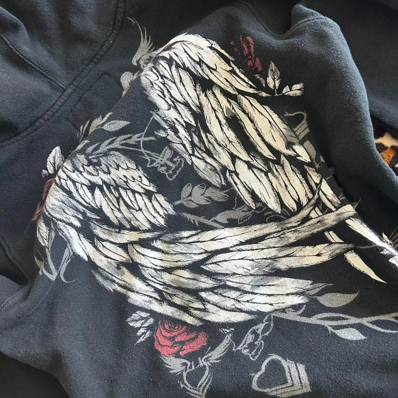 Grunge Y2K Winged Graphic Hoodie — vista posteriore