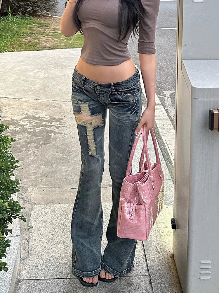 Japanese Y2K Distressed Cross Skinny Flared Jeans — dettaglio della stampa
