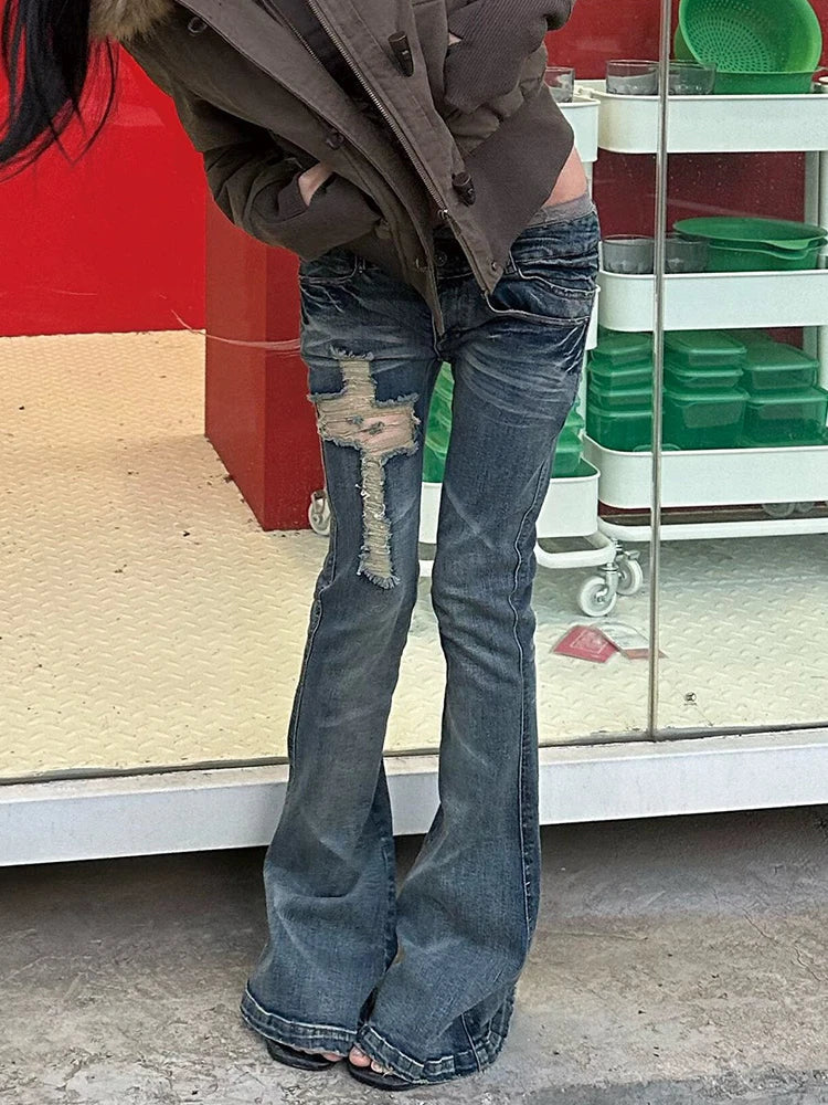 Japanese Y2K Distressed Cross Skinny Flared Jeans — in alternativa