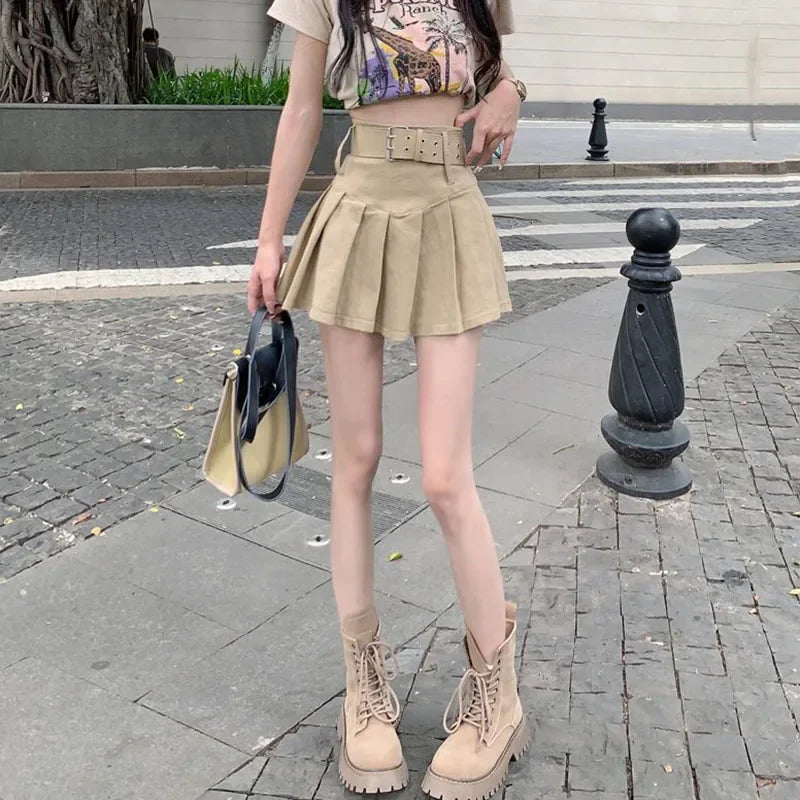 Korean Y2K High Waist With Belt Pleated Mini Skirt — in alternativa
