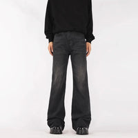Mens Black Y2K Letter Embroidered Flared Denim Jeans — dettaglio della stampa