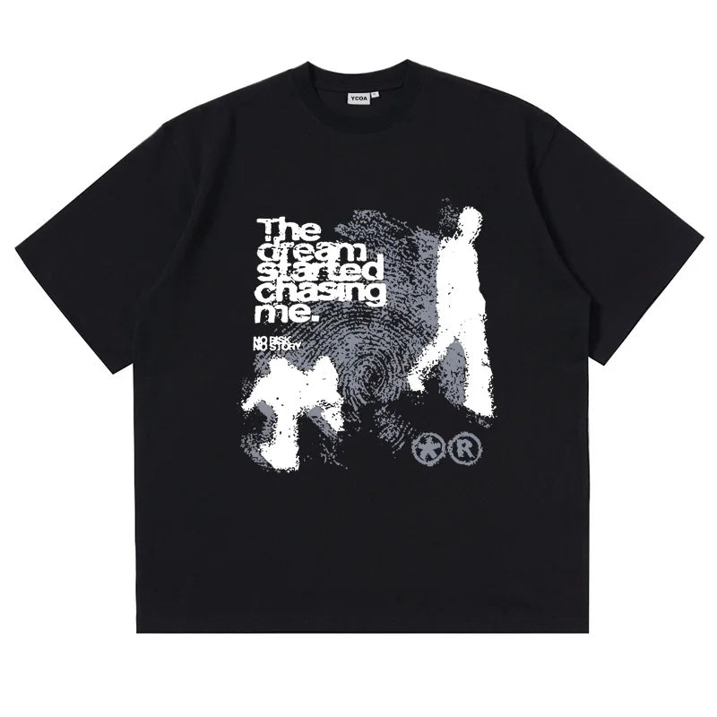 Mens Y2K "The Dream Is Chasing Me" Graphic T Shirt — vista posteriore
