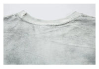 Mock Layered Y2K Racing Graphic Long Sleeve Top — dettaglio della stampa
