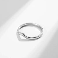One V Shape Ring — vista completa