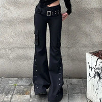 Retro Grunge Y2K Rivet Design Belt Flared Jeans — vista frontale