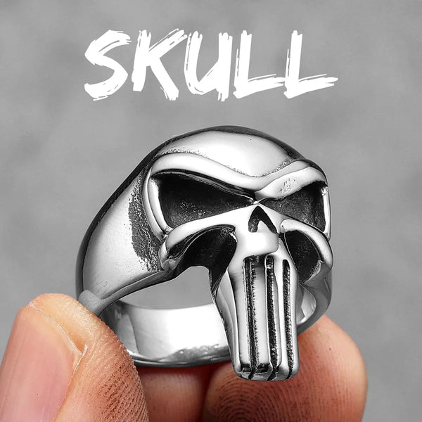 Revenge Punisher Skull Ring — vista frontale