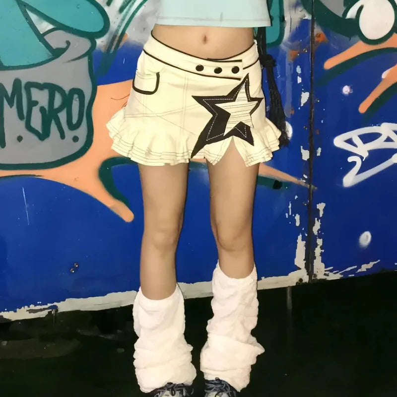 Star Aesthetic Y2K Grunge Mini Skirt — dettaglio della stampa