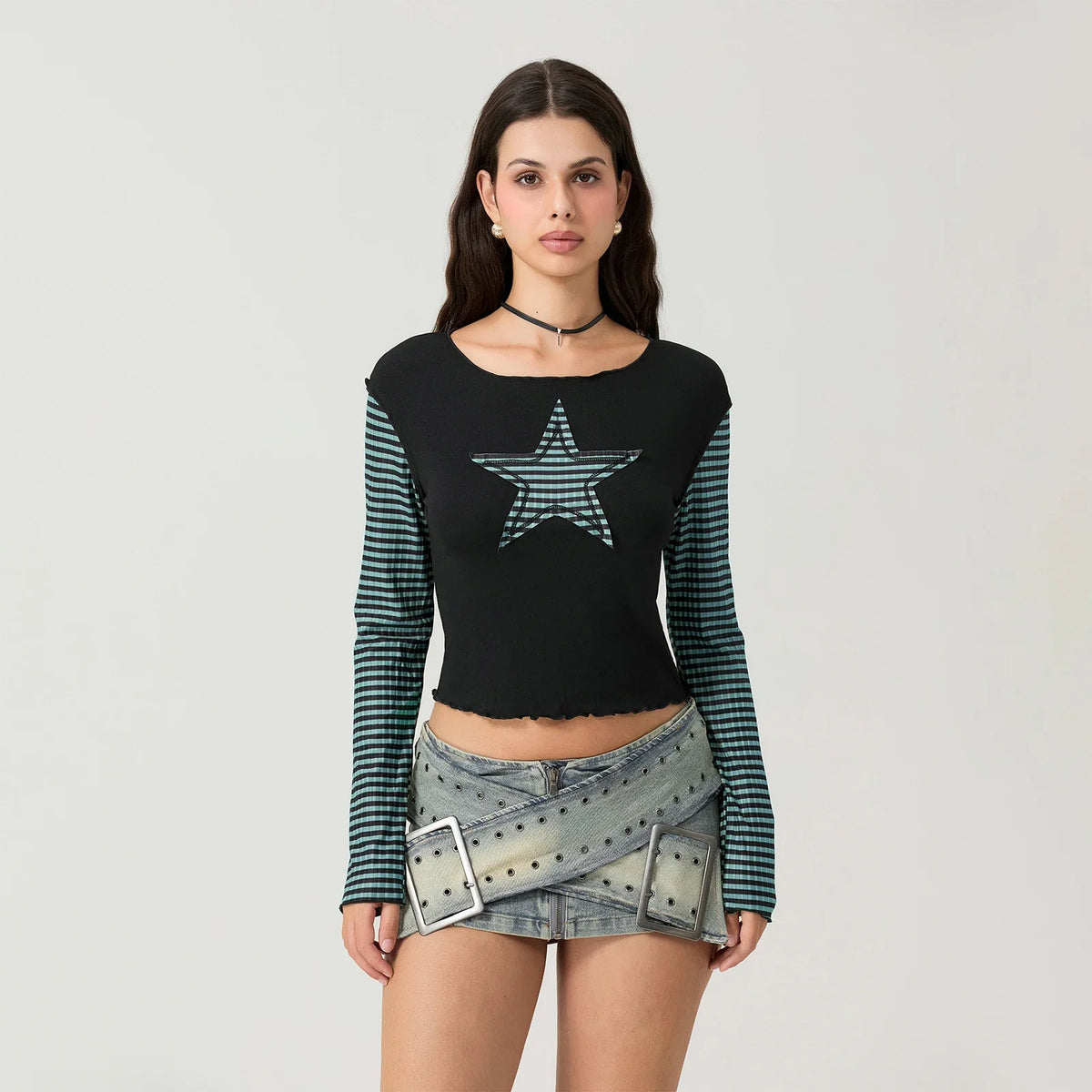 Striped Y2K Star Graphic Cropped Long Sleeve Top — vista completa