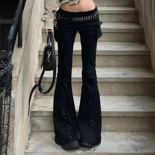 Studded Y2K Gothic Black High Waist Flare Jeans — vista frontale