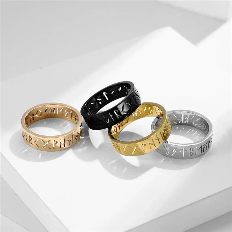 Viking Scripture Rune Ring — vista laterale