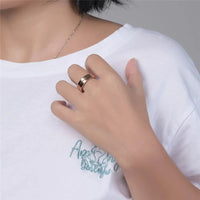 Viking Scripture Rune Ring — dettaglio del tessuto