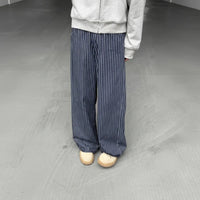 Vintage Blue Striped Y2K Baggy Jeans — vista posteriore