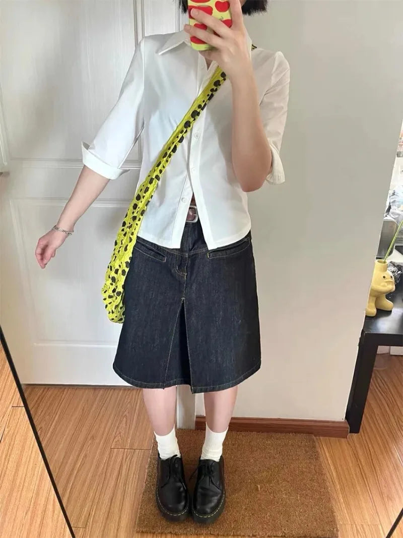 Vintage Y2K Slim Fit Denim Midi Skirt — dettaglio della stampa