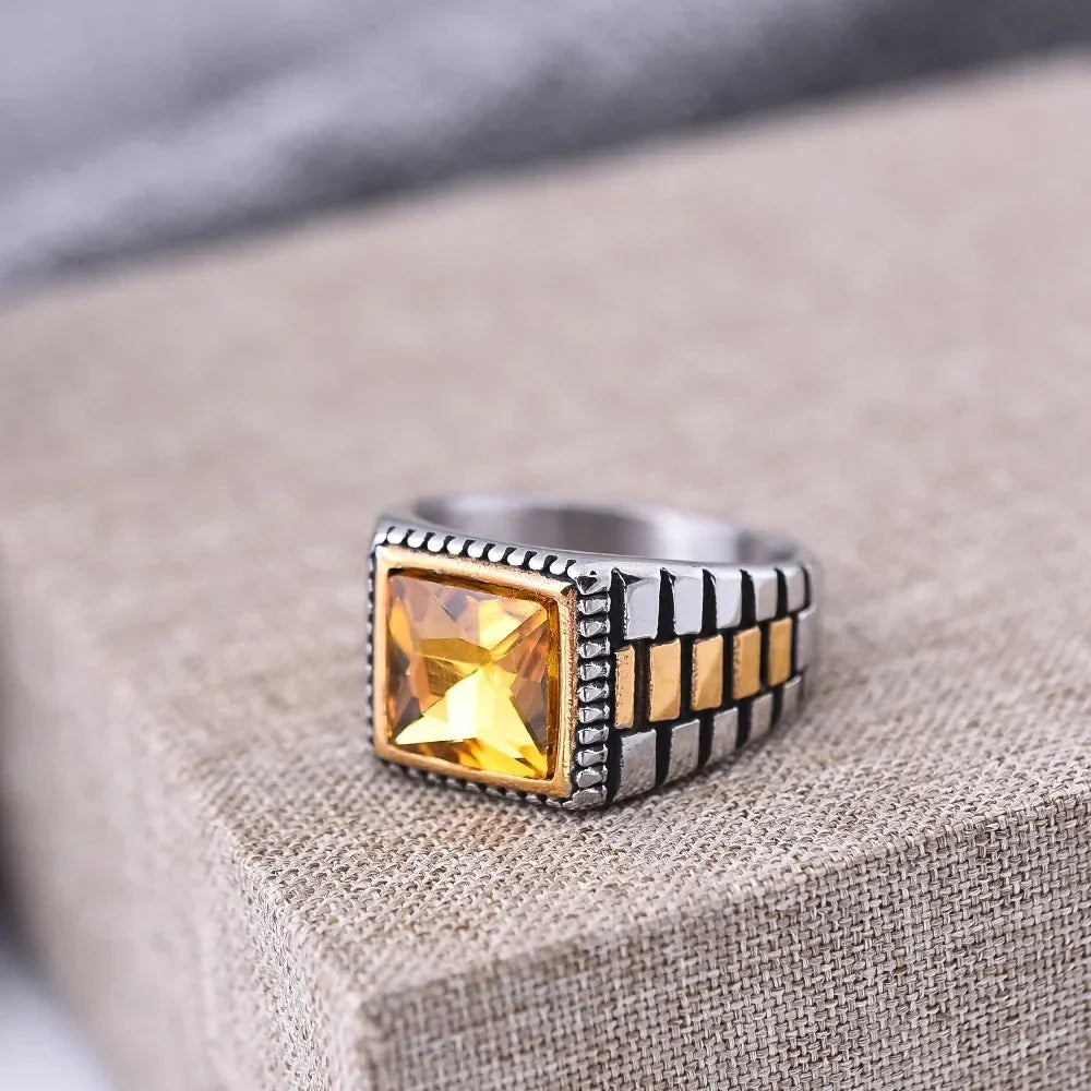 Watch Strap Stone Ring — dettaglio