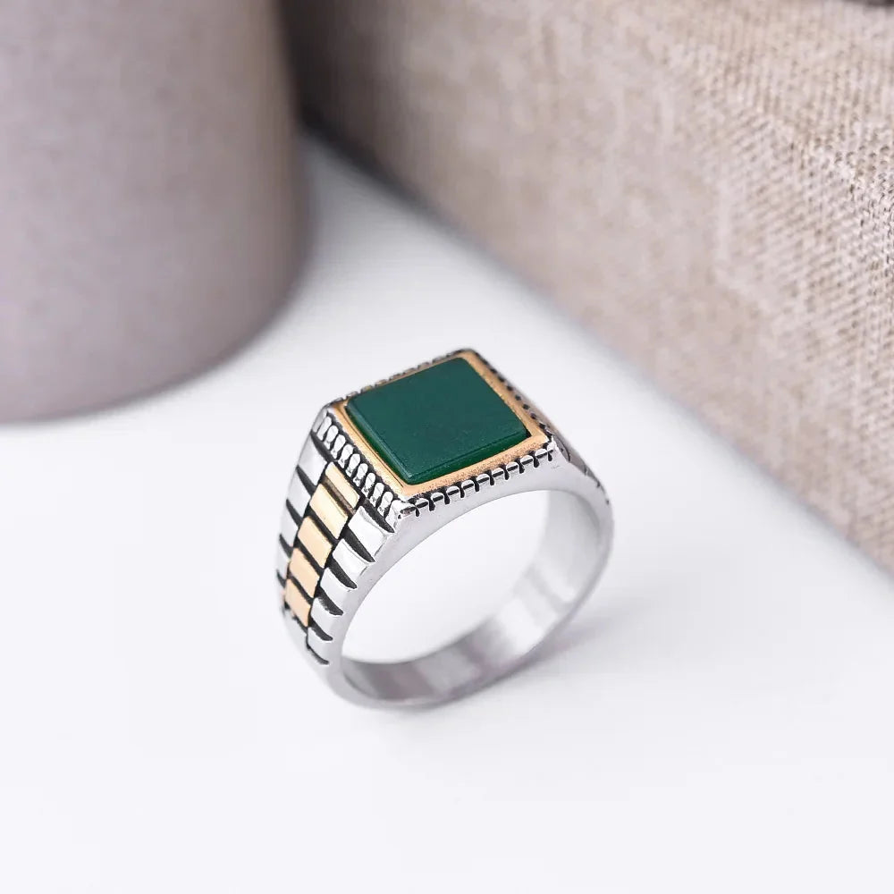 Watch Strap Stone Ring — dettaglio