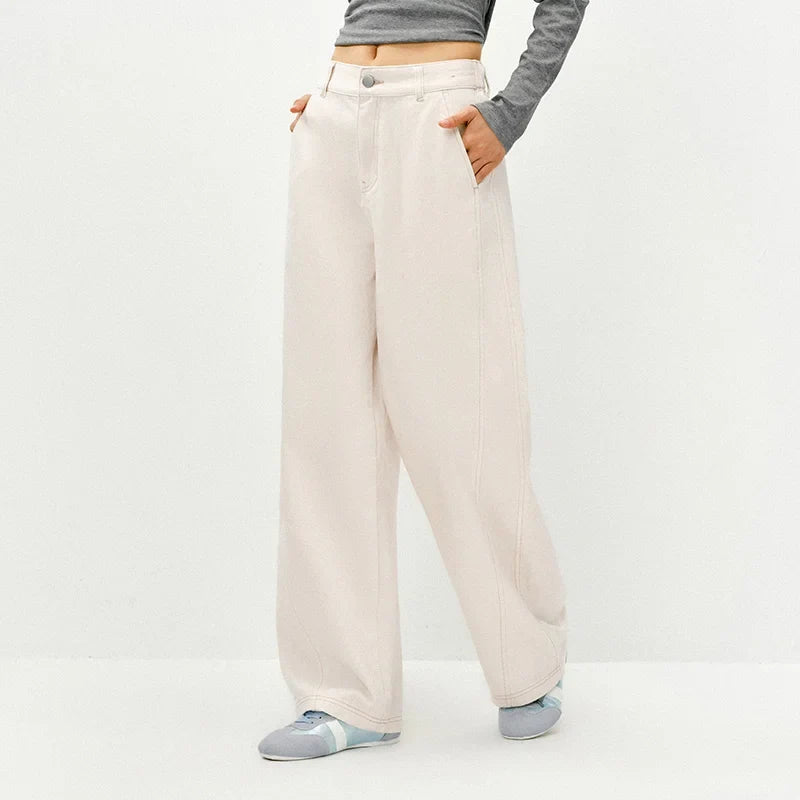 White Y2K Relaxed Straight Leg Jean — dettaglio