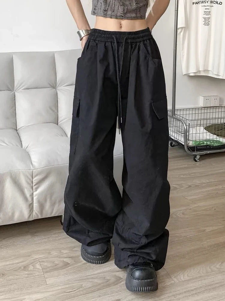 Wide Leg Y2K Parachute Trousers — in alternativa