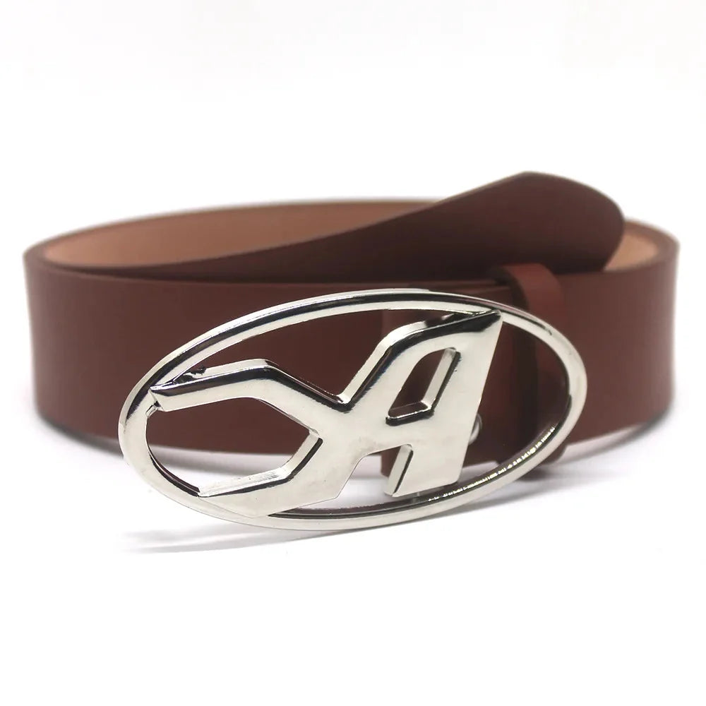 A D Buckle Letter Snap Leather Belt — dettaglio del tessuto