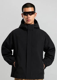 Adjustable Waterproof Windbreaker Jacket — dettaglio della stampa