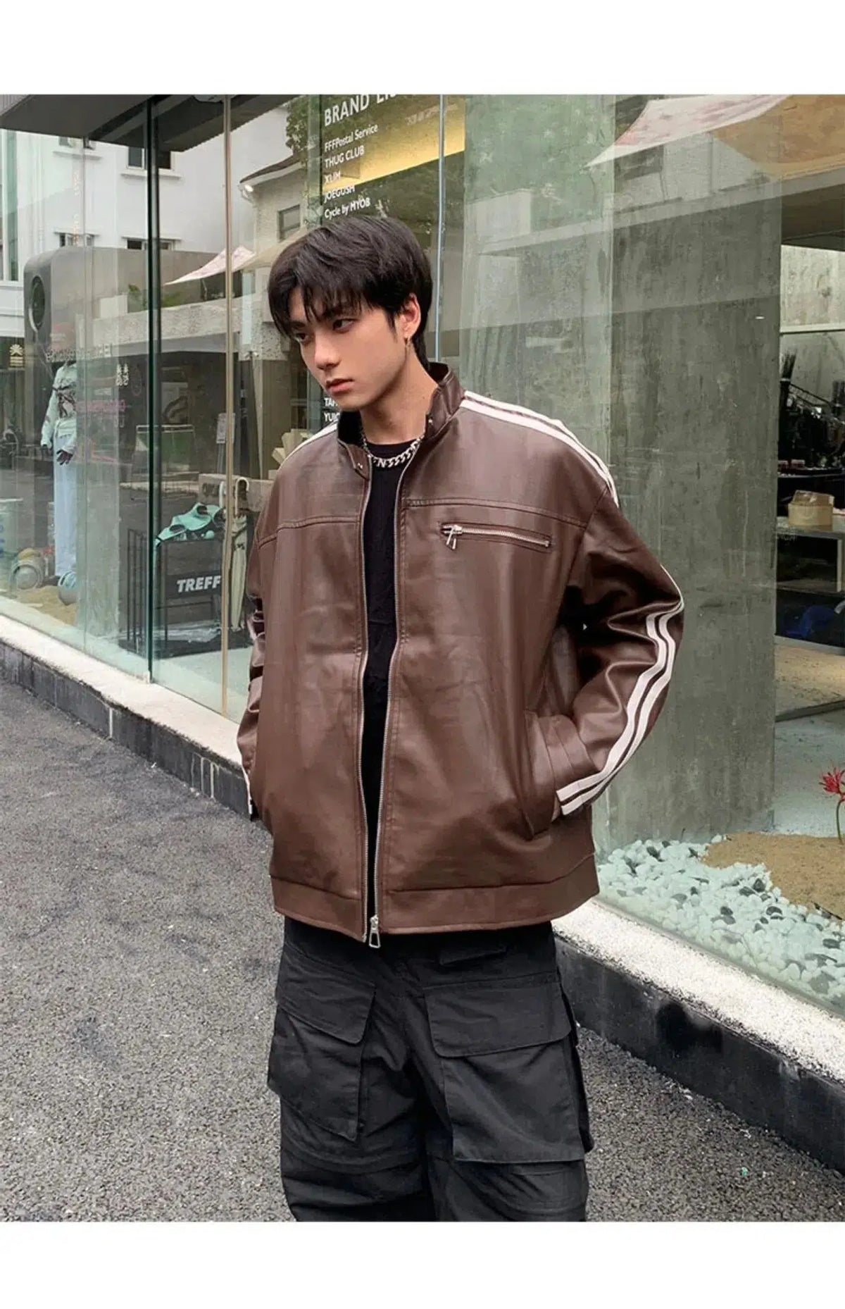 American Leather Jacket — in alternativa