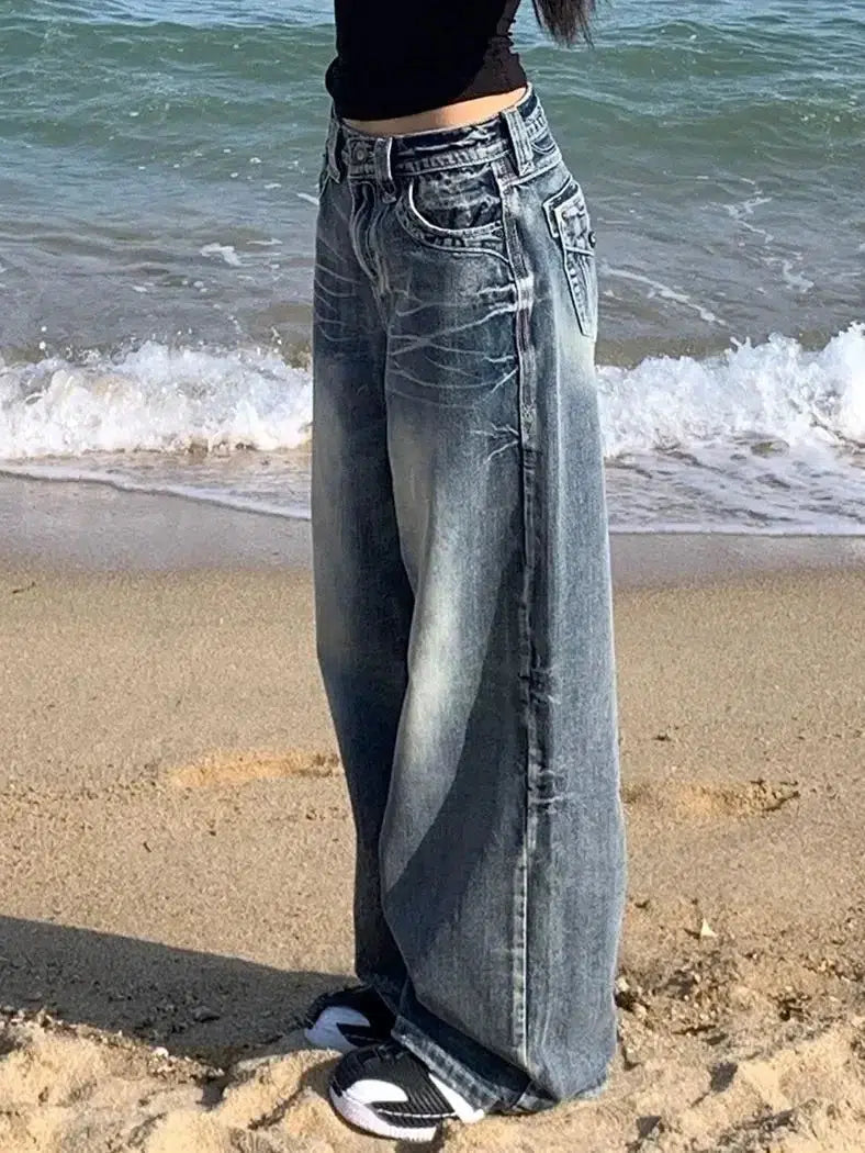 Baggy Vintage Washed Jeans — dettaglio della stampa