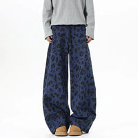 Blue Leopard Print Wide Leg Barrel Denim Jeans — vista frontale