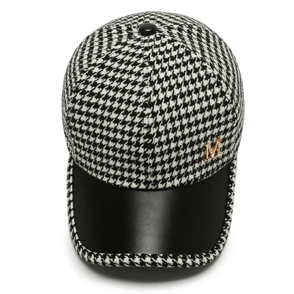 British Plaid Baseball Cap — vista laterale