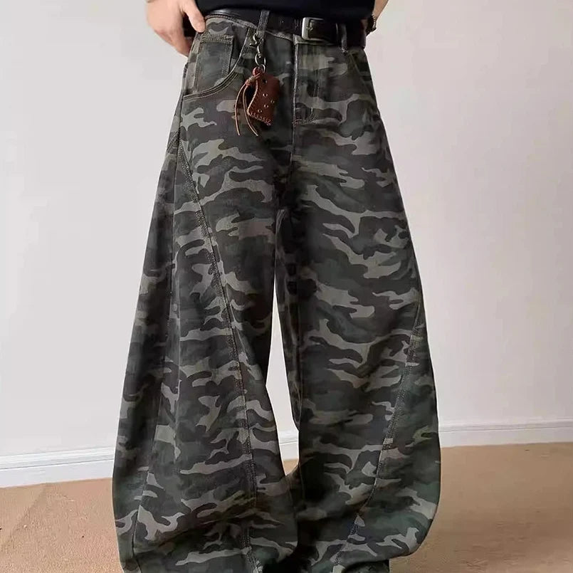 Camo Denim Curved Baggy Barrel Jeans — vista posteriore