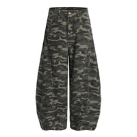 Camo Denim Curved Baggy Barrel Jeans — vista frontale