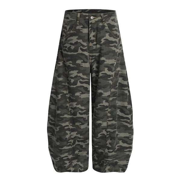 Camo Denim Curved Baggy Barrel Jeans — vista frontale