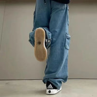 Cargo Pocket Jeans — dettaglio