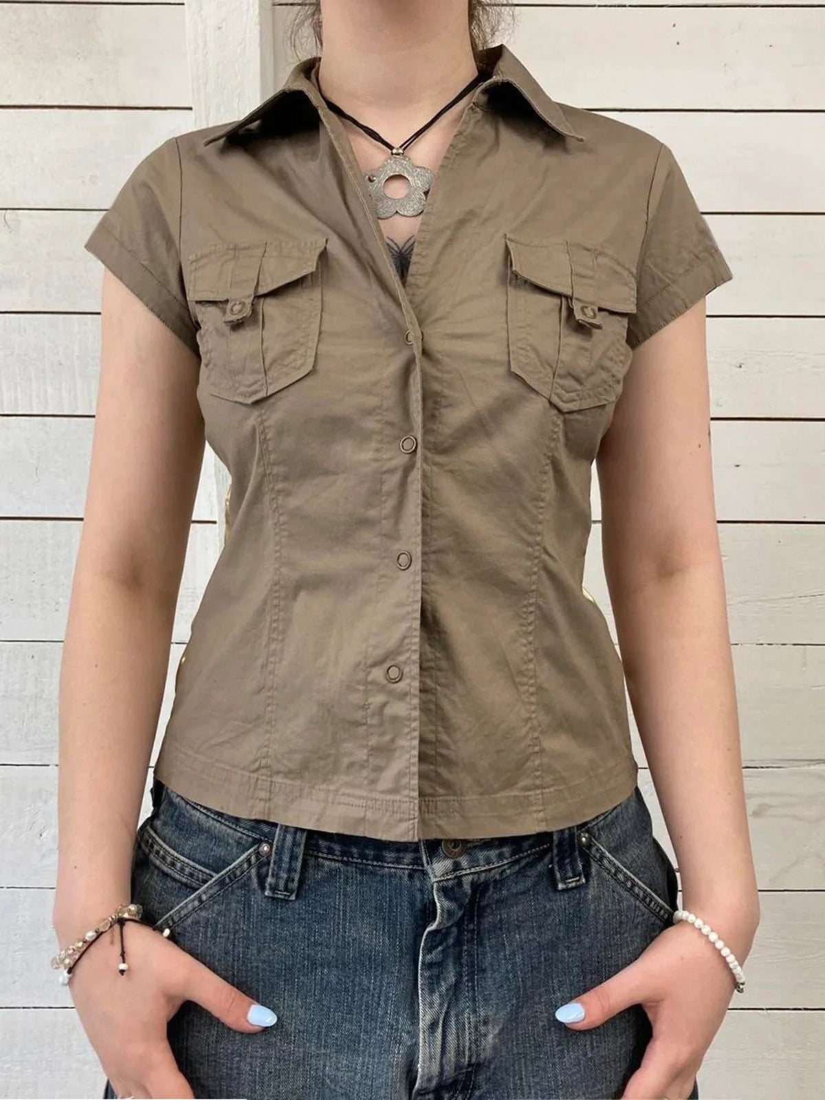 Cargo Short Sleeve Button Up shirt — vista frontale