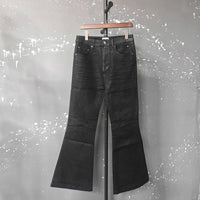 Crease Textured Wide Leg Micro Slim Fit Boot Cut Black Jeans — vista frontale