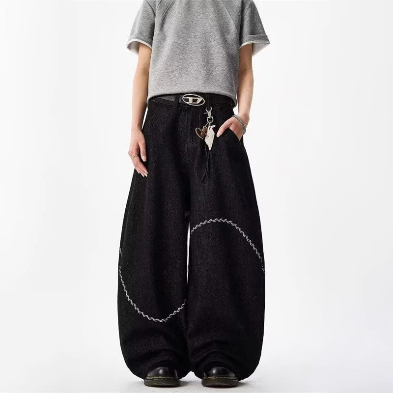 Curved Chain Graphic Barrel Denim Jeans — vista posteriore