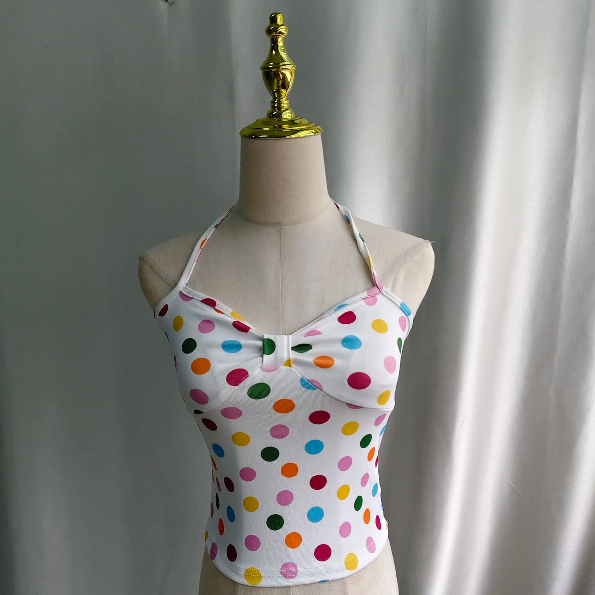 Cute Girl Polka Dot Print Halter Vest Crop Top — dettaglio della stampa
