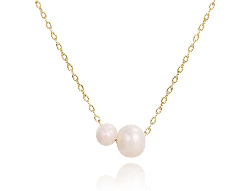 Dainty Minimalist Faux Pearl Necklace — vista frontale