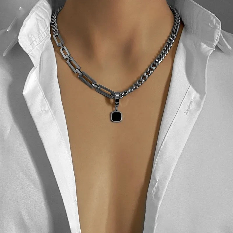 Earring Pendant Splice Chain Necklace — vista laterale