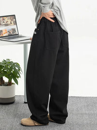 Embroidered Black Baggy Jeans — dettaglio della stampa