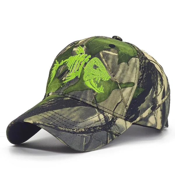 Embroidered Fish Bone Camo Baseball Cap — vista frontale