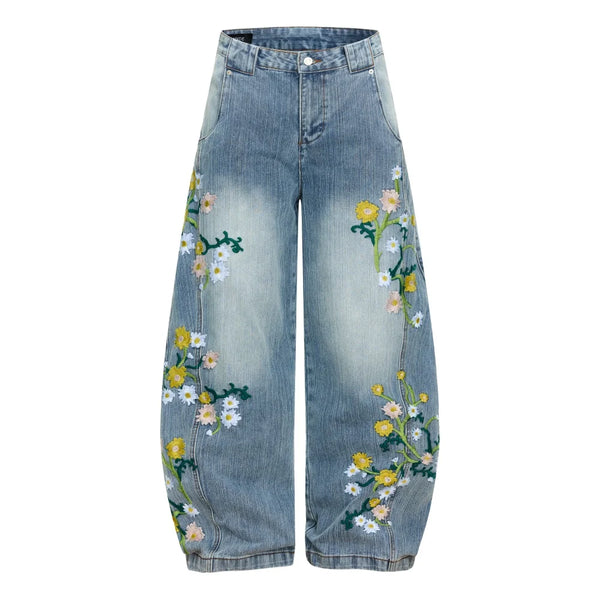 Embroidered Flower Baggy Denim Curved Barrel Jeans — vista frontale
