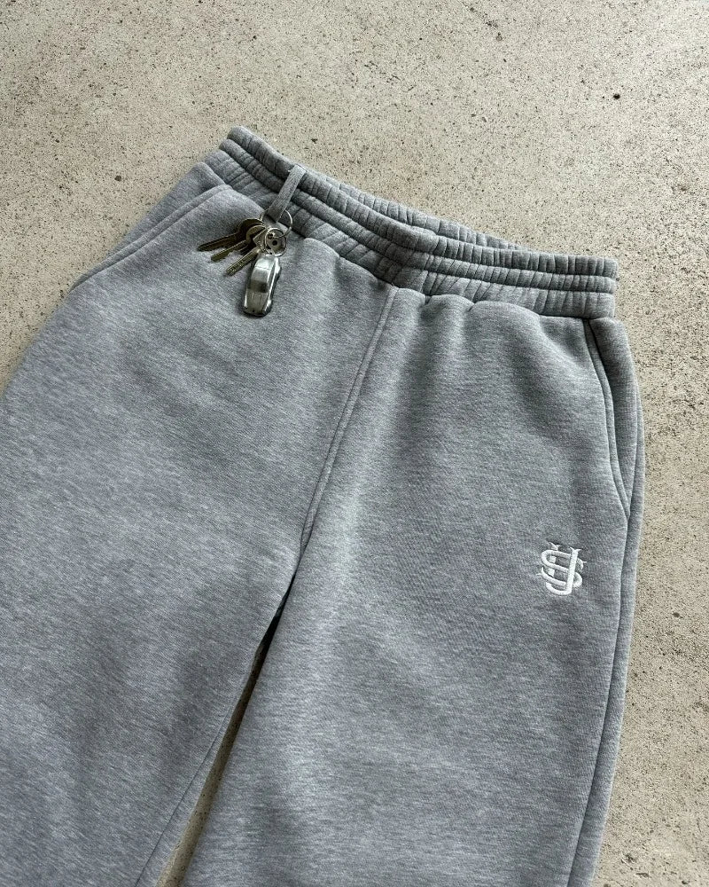 Embroidered Loose Baggy Sweatpant Joggers Trousers — in alternativa