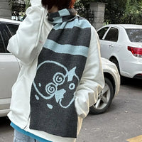 Essential Ending Graphic Shawl Scarf — dettaglio della stampa